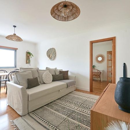 Apartment With Private Terrace & Car Garage Lisbon Exterior photo