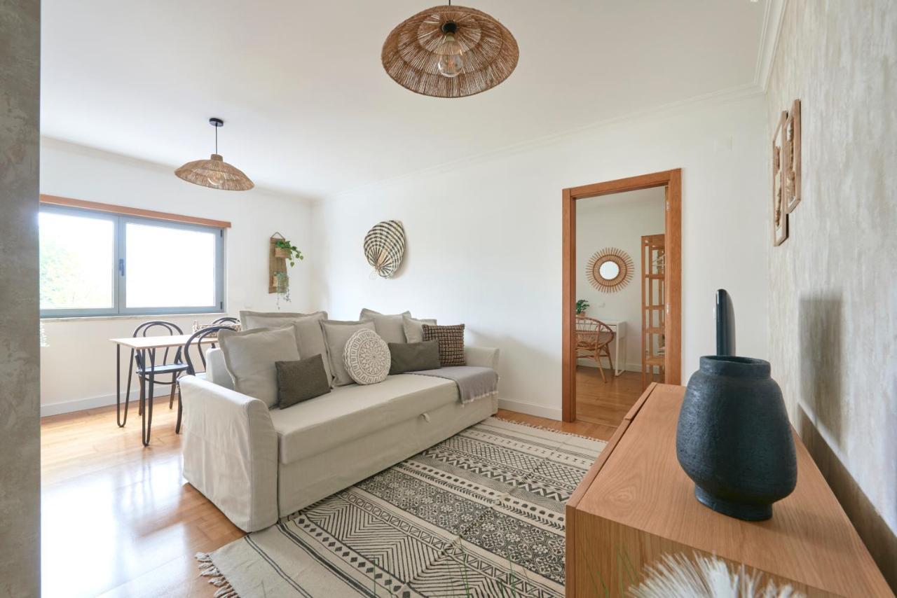 Apartment With Private Terrace & Car Garage Lisbon Exterior photo